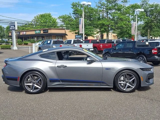 Certified Used 2024 Carbonized Gray Metallic Ford GT Premium image 7