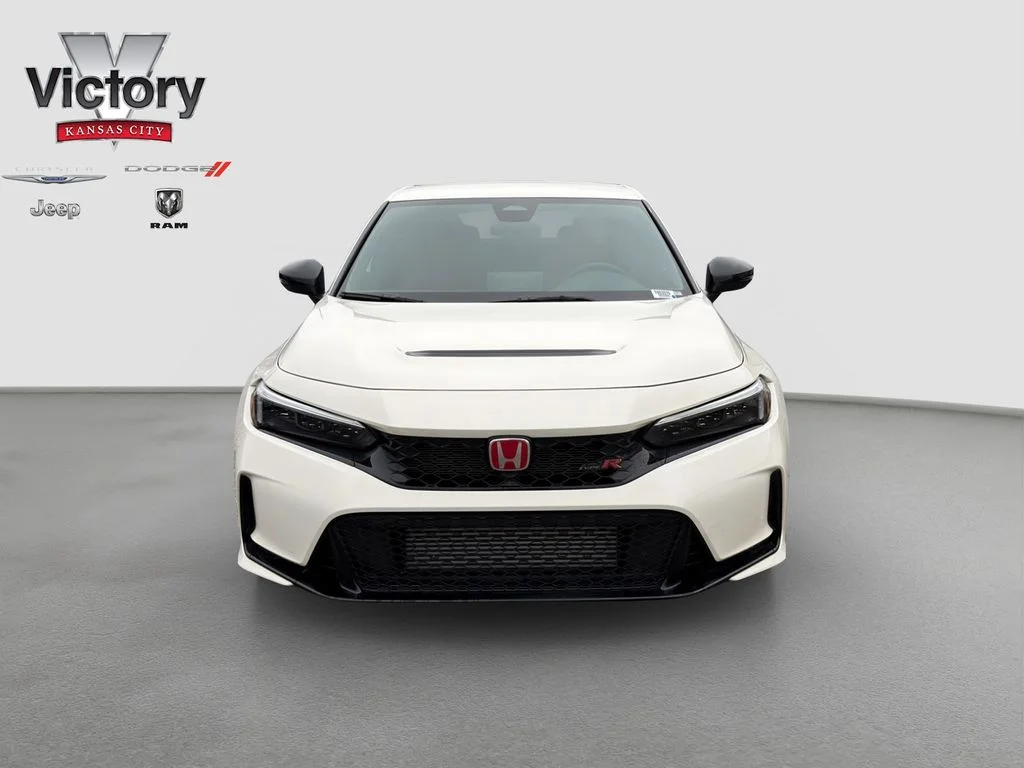 Used 2025 Honda Civic Hatchback Type-R with VIN JHMFL5G45SX003976 for sale in Kansas City