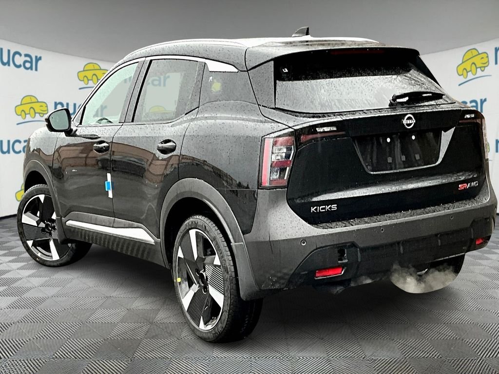 Used 2025 Black Nissan SR image 4