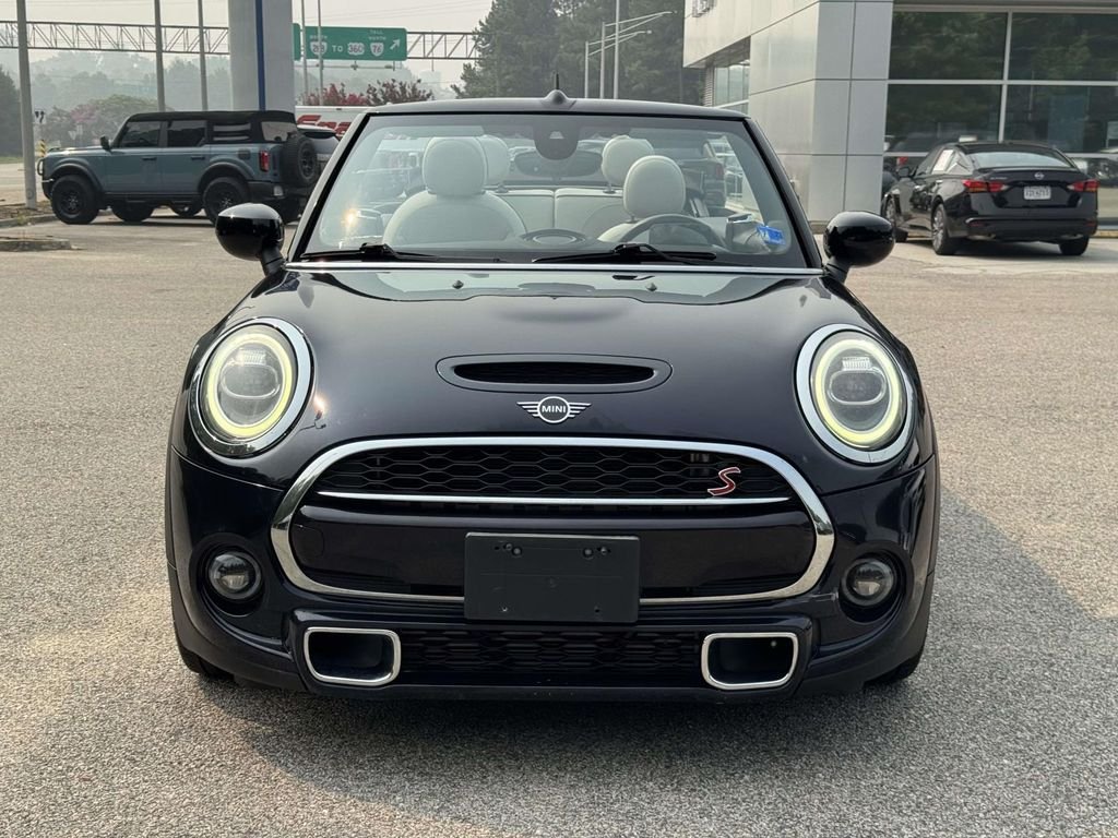 Used 2020 Black MINI  image 27