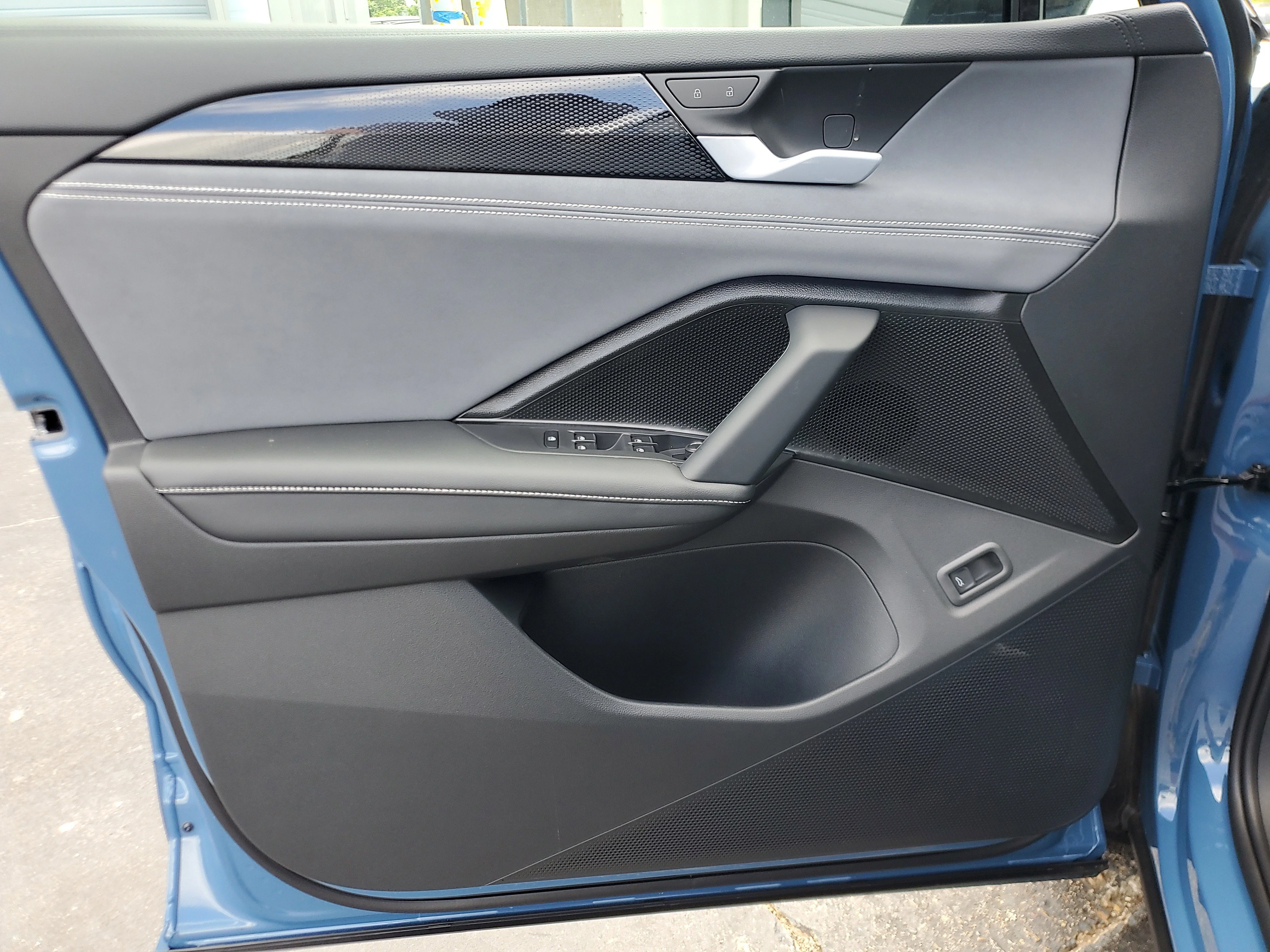 New 2026 Blue Volkswagen SE R-Line Black image 18