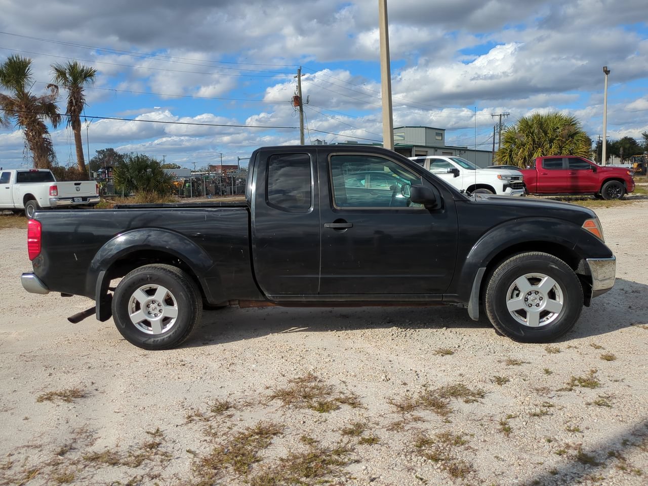 Used 2006 Super Black Nissan  image 3