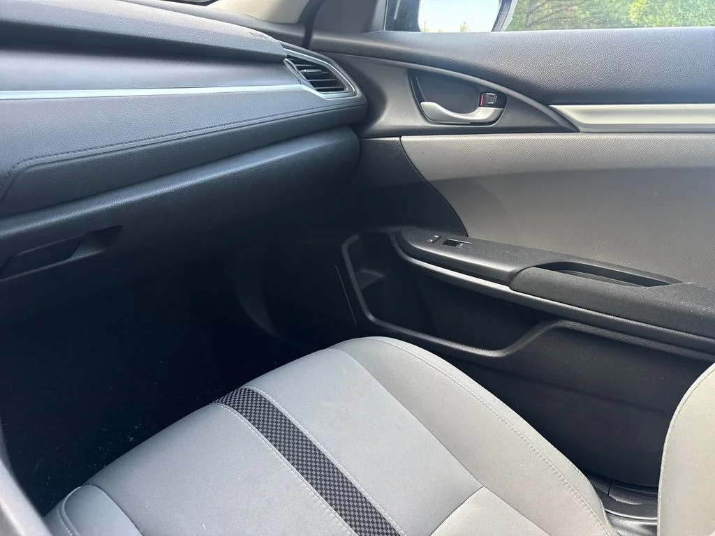 Used 2019 Cosmic Blue Metallic Honda LX image 17