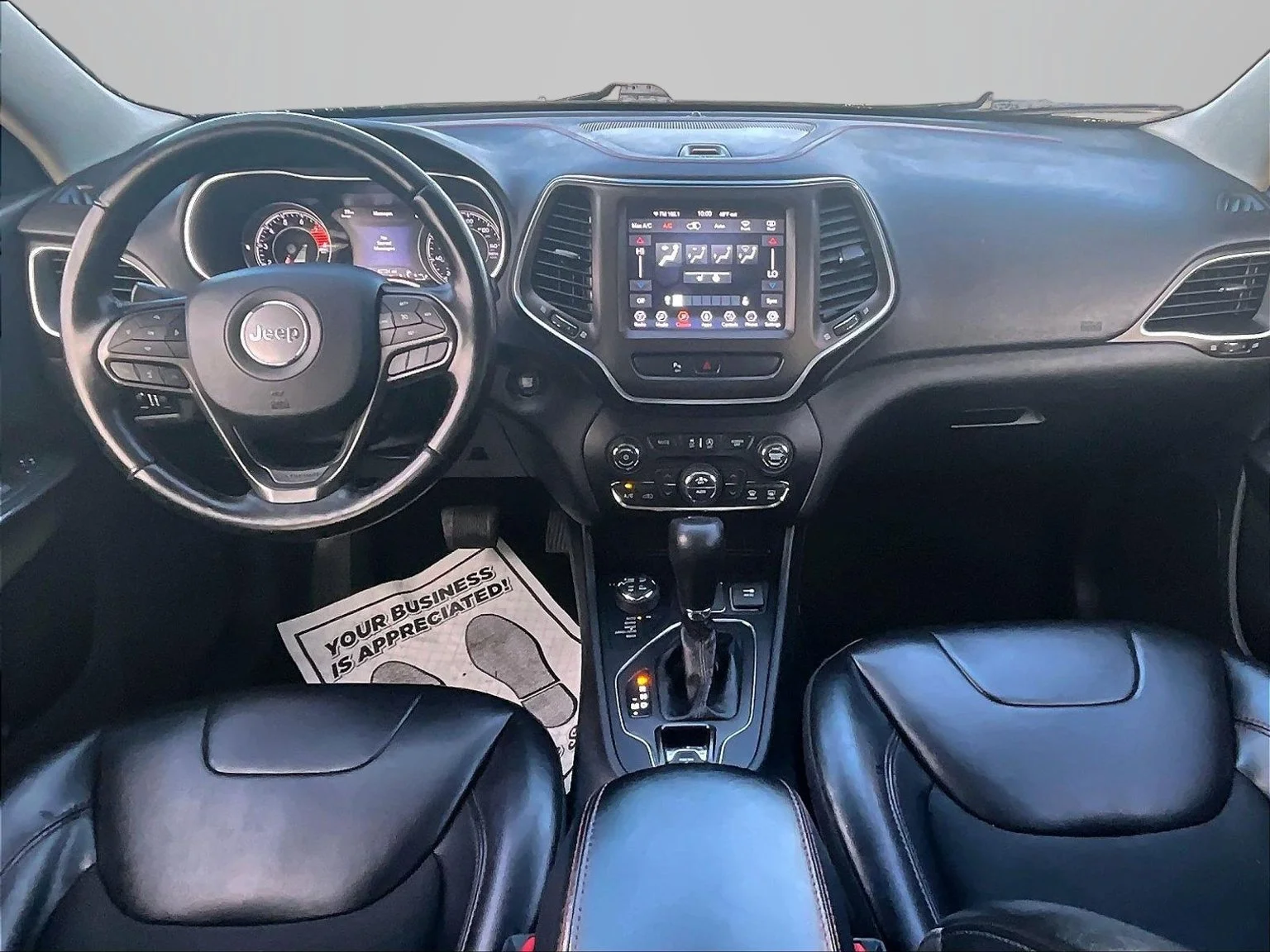 Used 2020 Black Jeep Trailhawk image 17