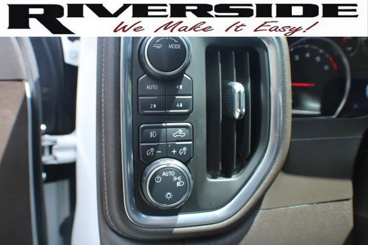 Used 2021 Summit White Chevrolet LT Trail Boss image 7