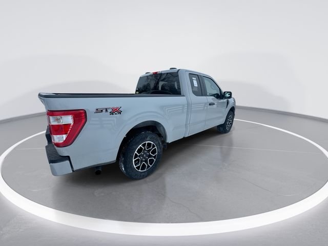 Used 2023 White Ford XL image 8