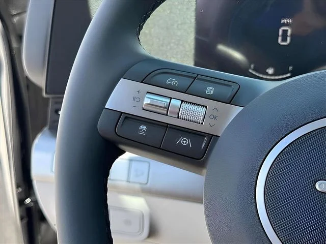Used 2026 Gray Hyundai SEL Sport image 18