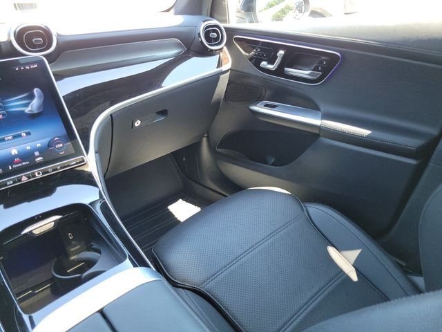 Certified Used 2023  Mercedes-Benz GLC 300 image 16