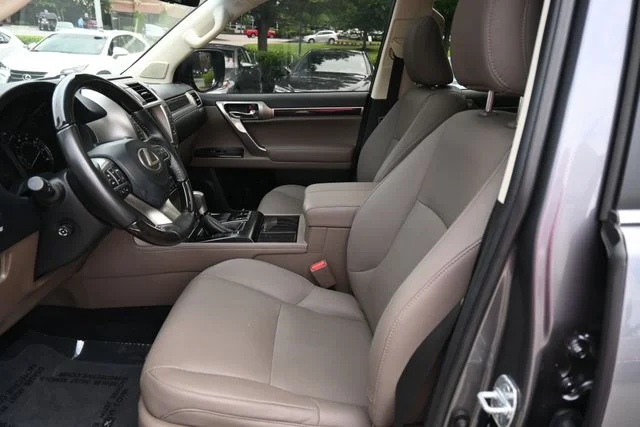 Certified Used 2021 NEBULA GRAY PEARL Lexus 460 image 16