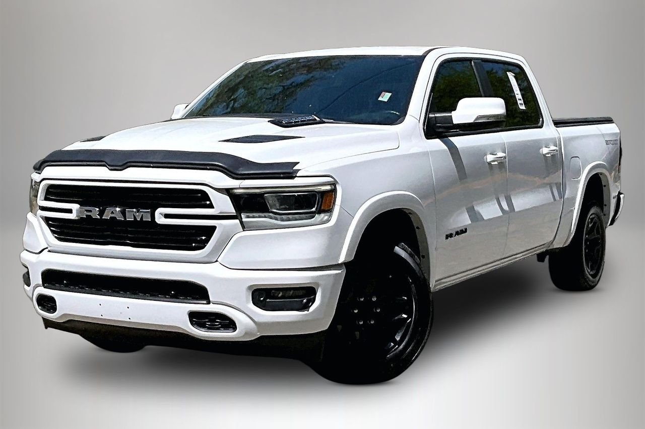 2022 RAM 1500 Laramie 4x4 Crew Cab 5'7's photo
