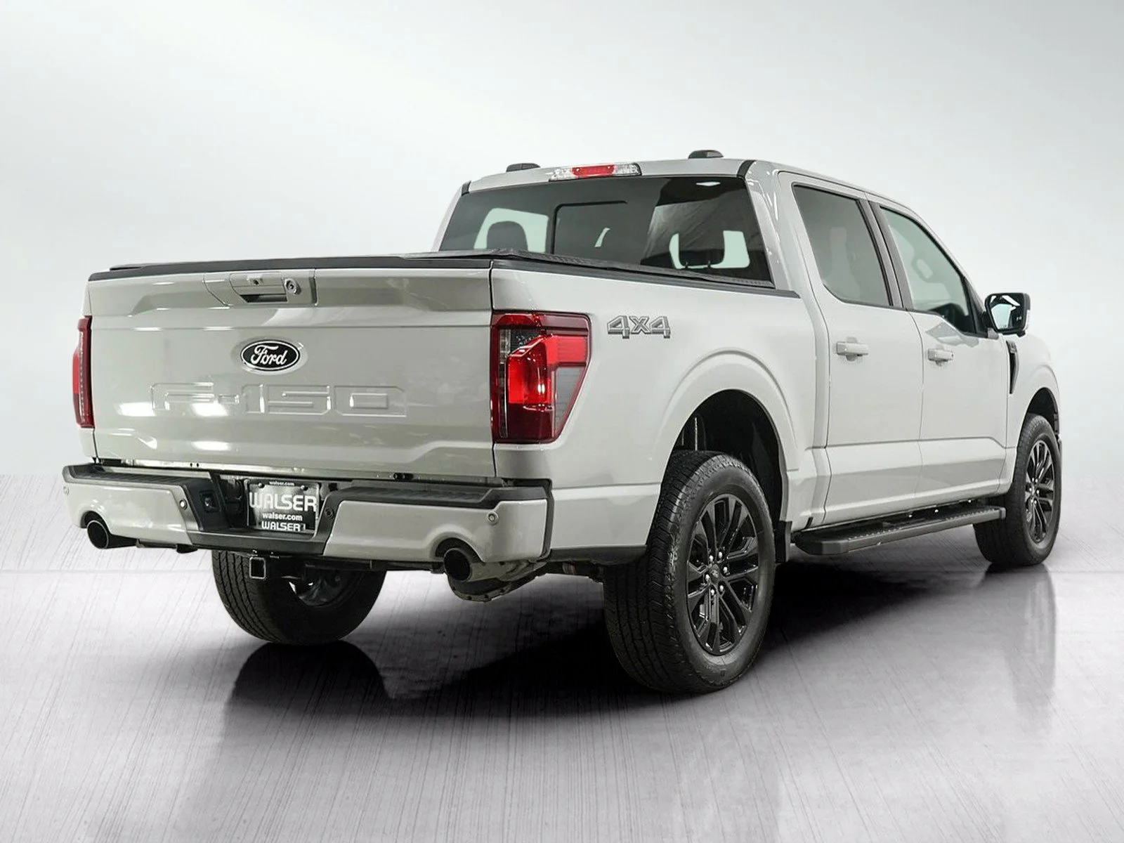 Used 2024 Avalanche Ford XLT image 5