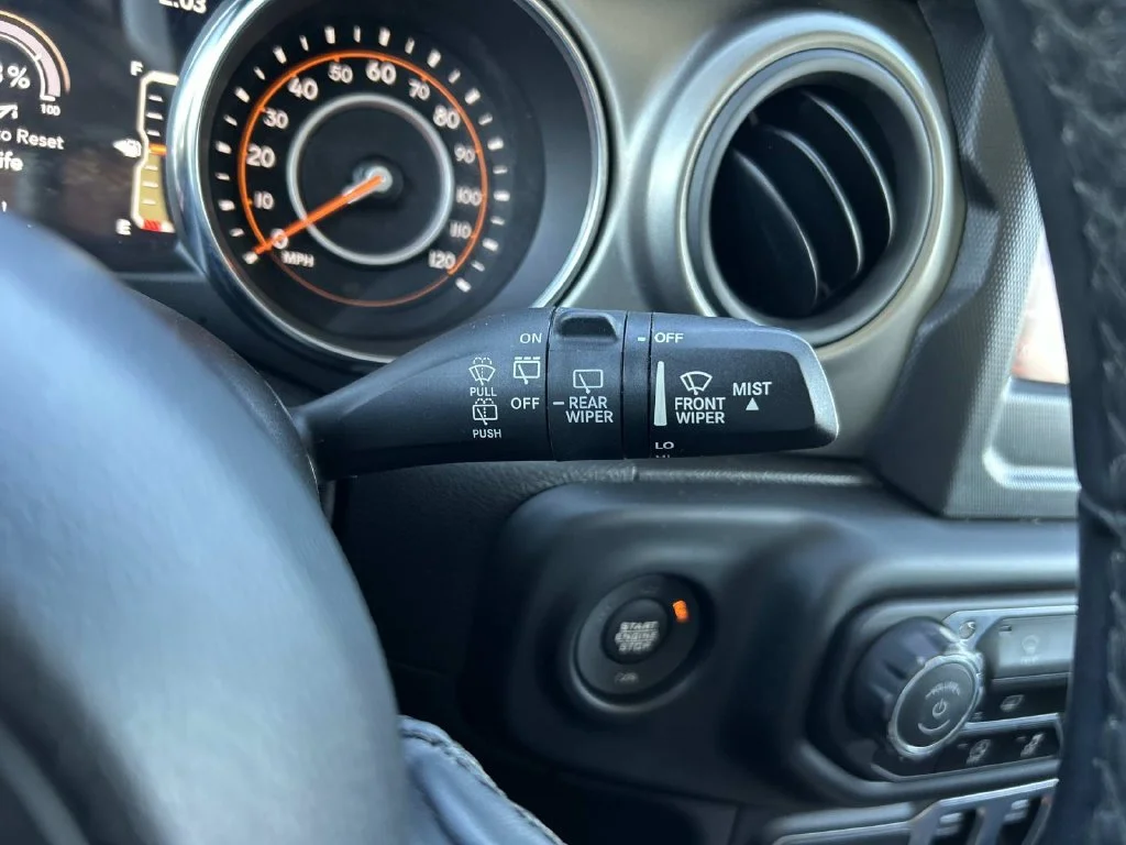 Used 2021 White Jeep Sport S image 47