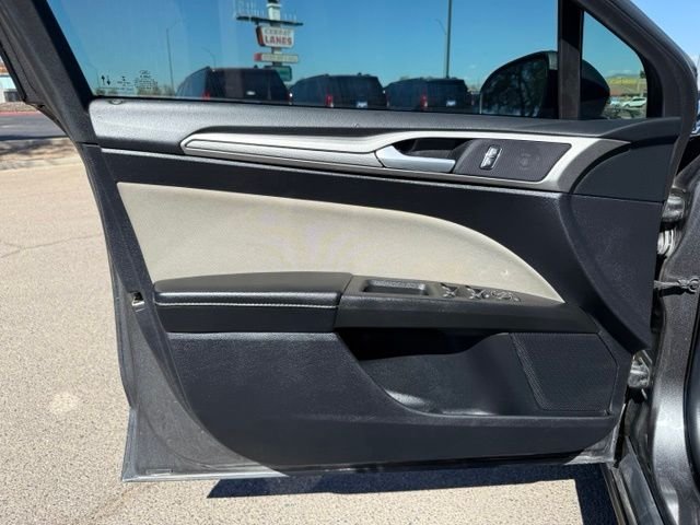 2020 Ford Fusion S - Photo 9