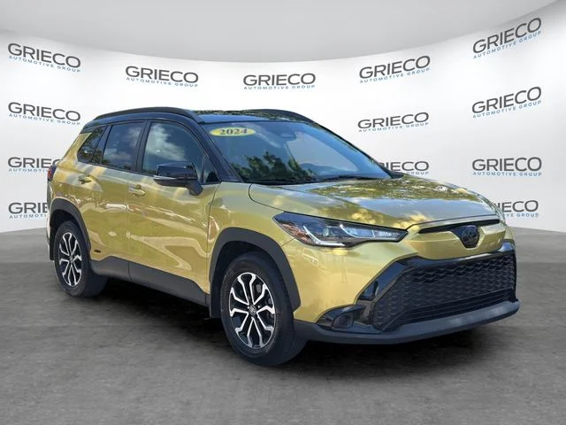 2024 Toyota Corolla Cross Hybrid SE