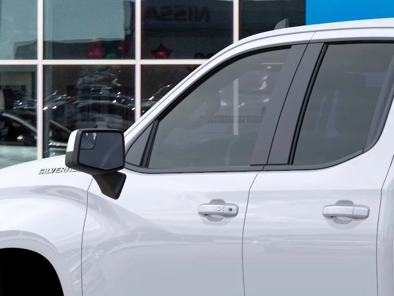 New 2026 Summit White Chevrolet LT (2FL) image 12