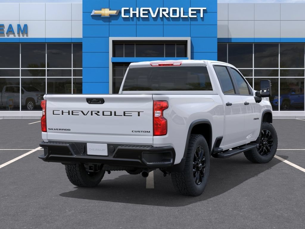 New 2026 Summit White Chevrolet Custom image 4