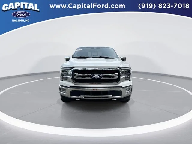 Used 2024 White Ford Lariat image 3