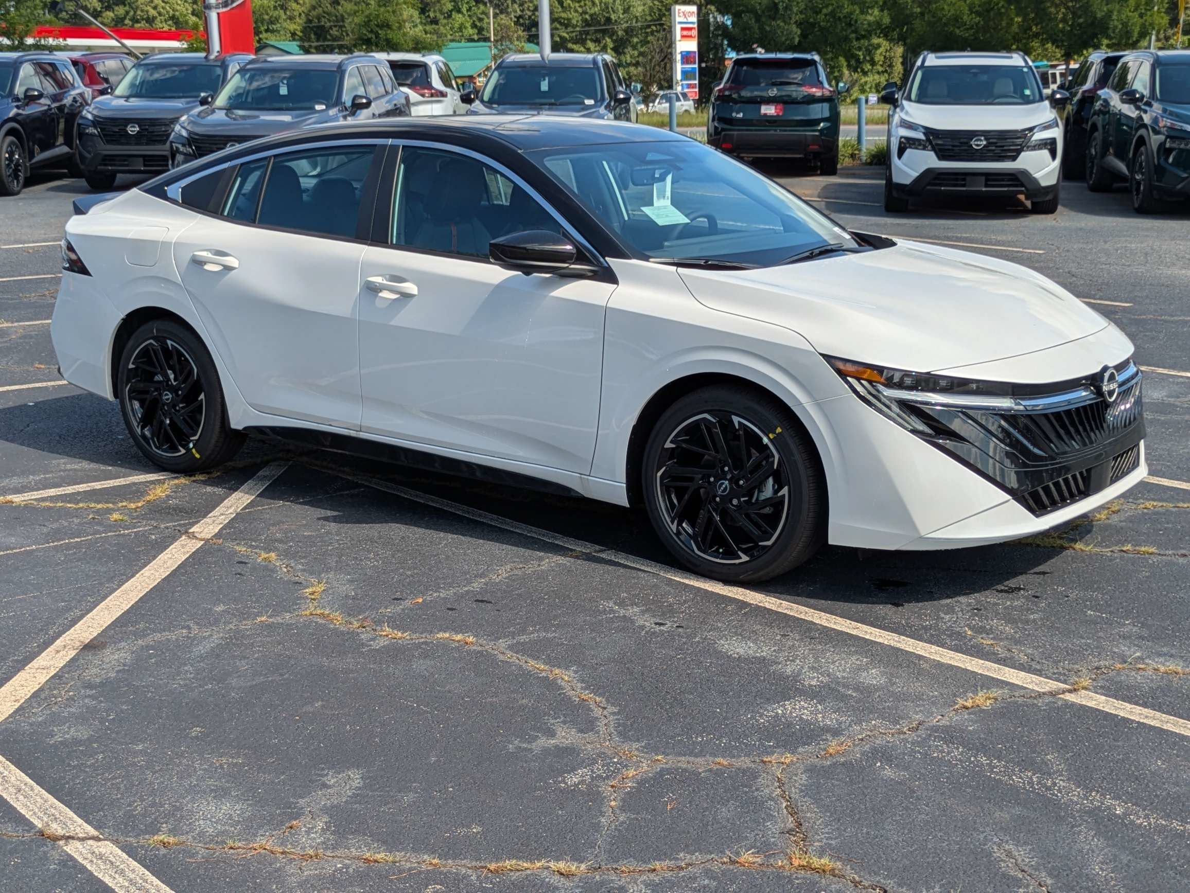 New 2026 White Nissan SR image 1
