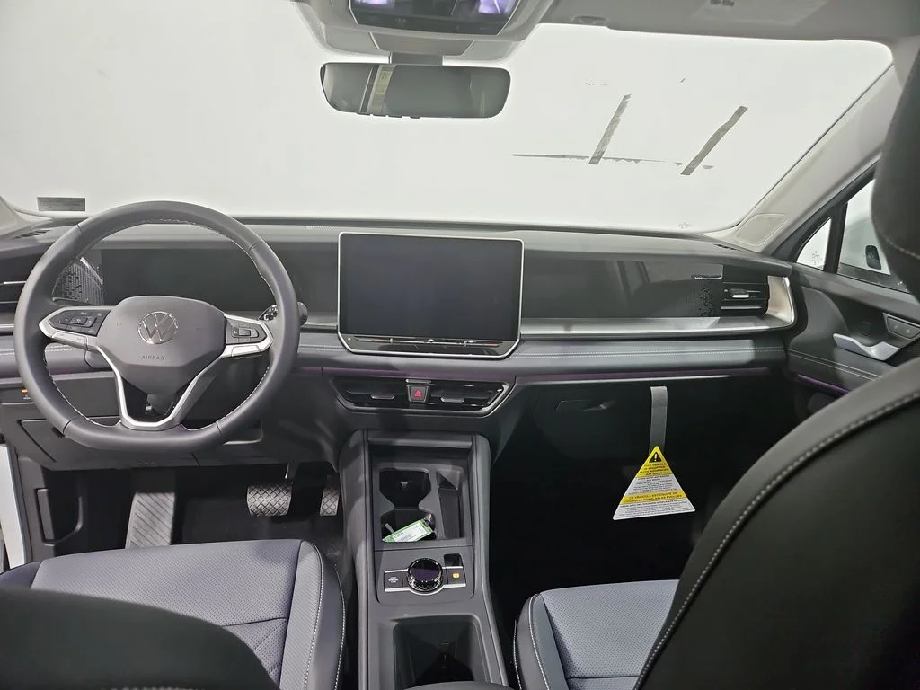 New 2026 White Volkswagen 2.0T SE image 12