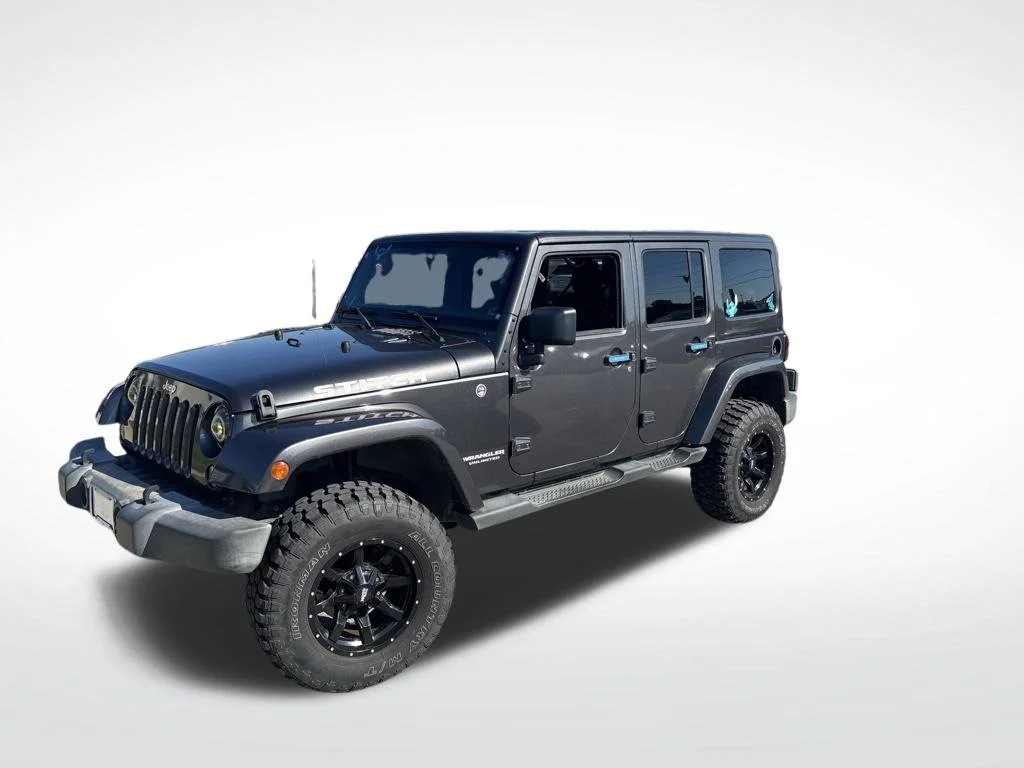 Used 2017 Gray Jeep Unlimited Rubicon image 3