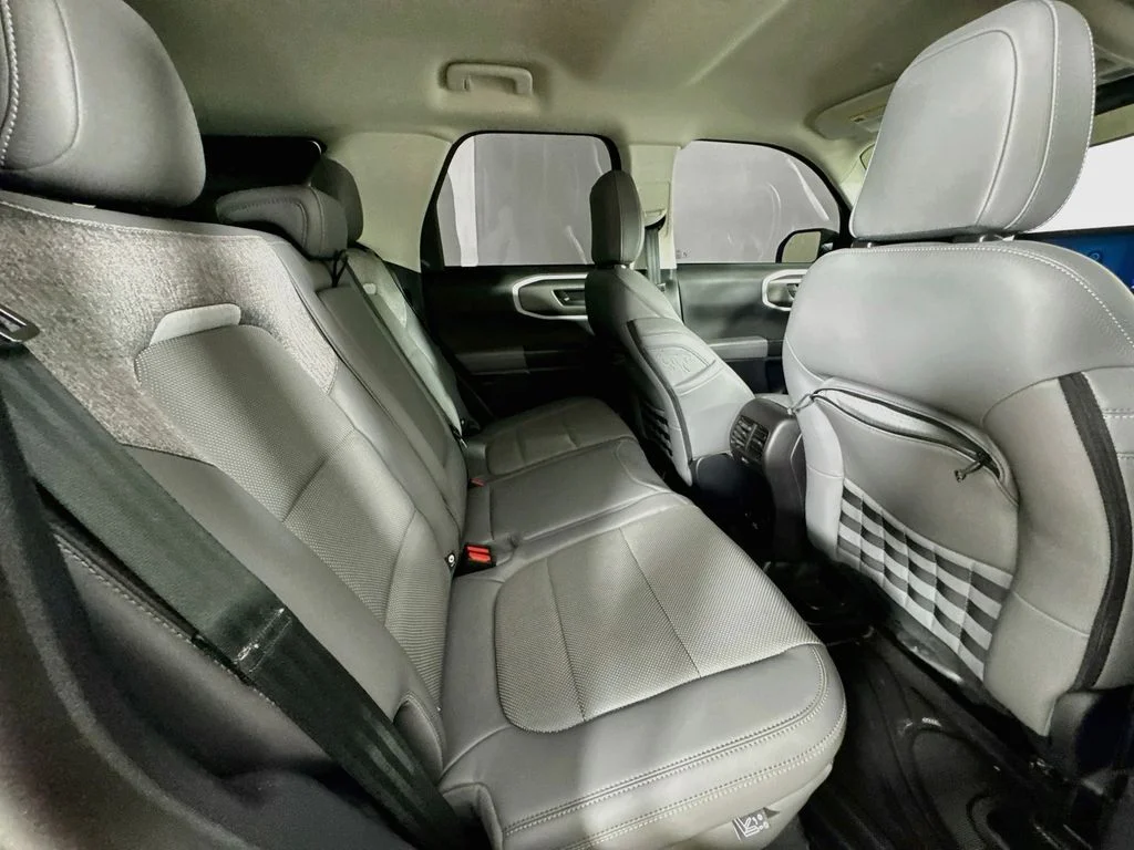 Used 2025 Black Ford Badlands image 32