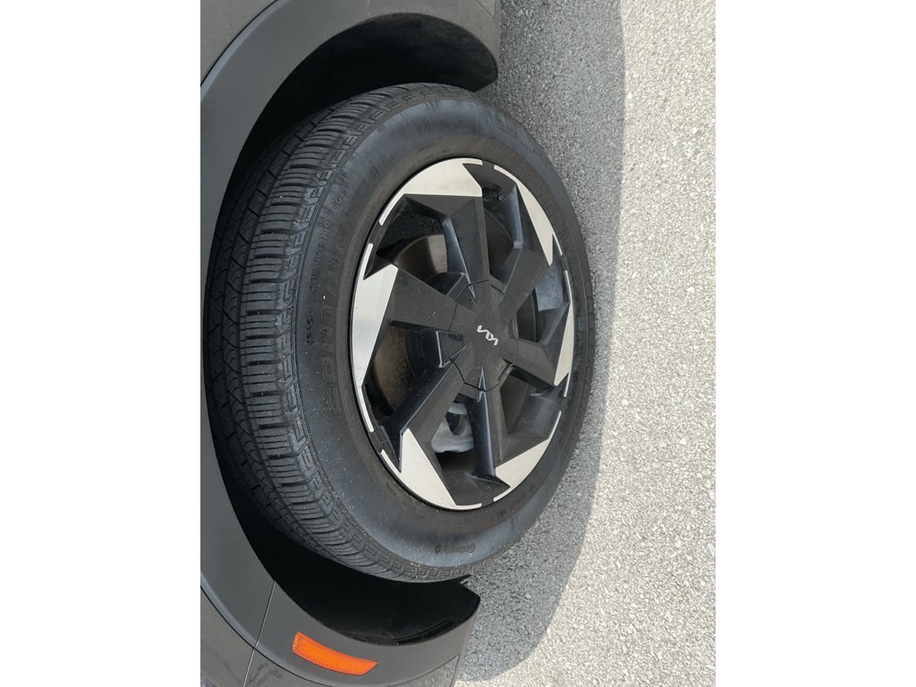 Certified Used 2025 Interstellar Gray Kia SX Prestige image 5