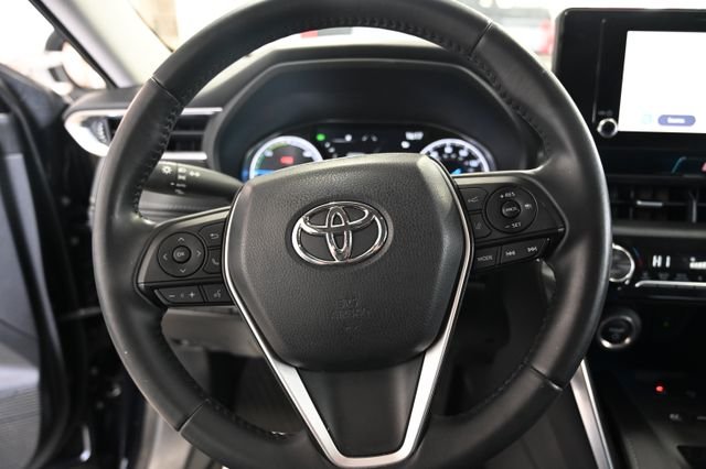 2023 Toyota Venza LE - Photo 22