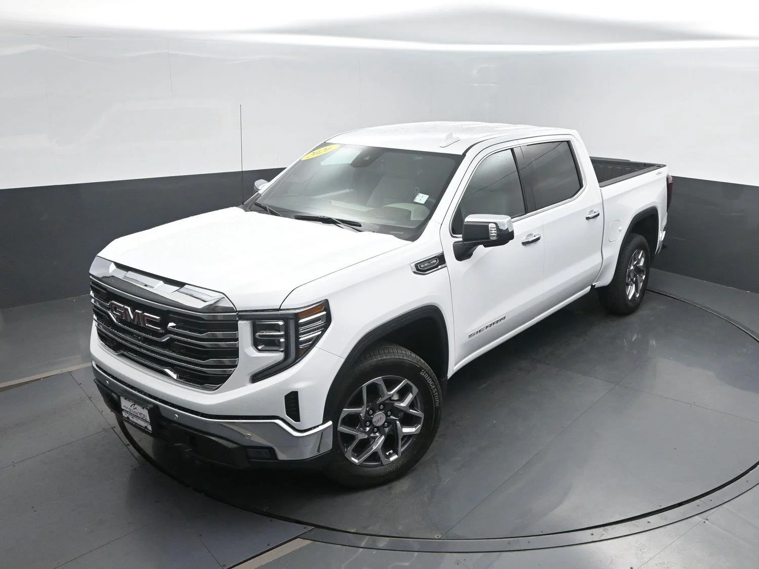 2026 GMC Sierra 1500 SLT - Photo 43