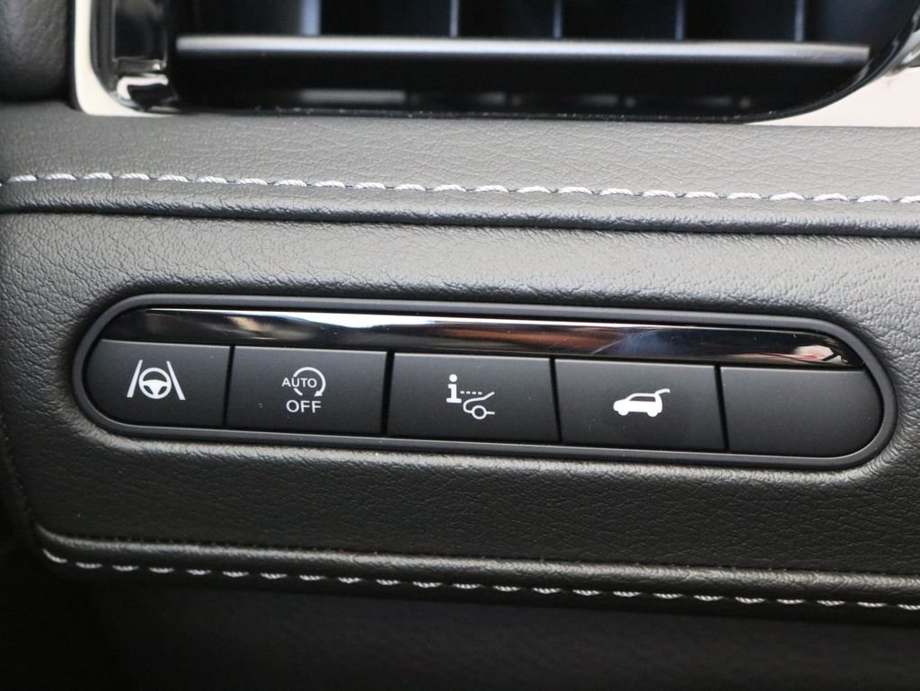 New 2026 BLACK OBSIDIAN INFINITI Luxe 4WD image 24