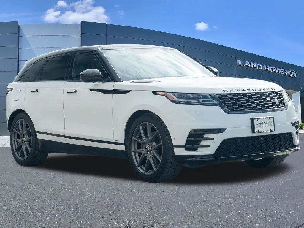 Used 2021 White Land Rover P250 R-Dynamic S image 3