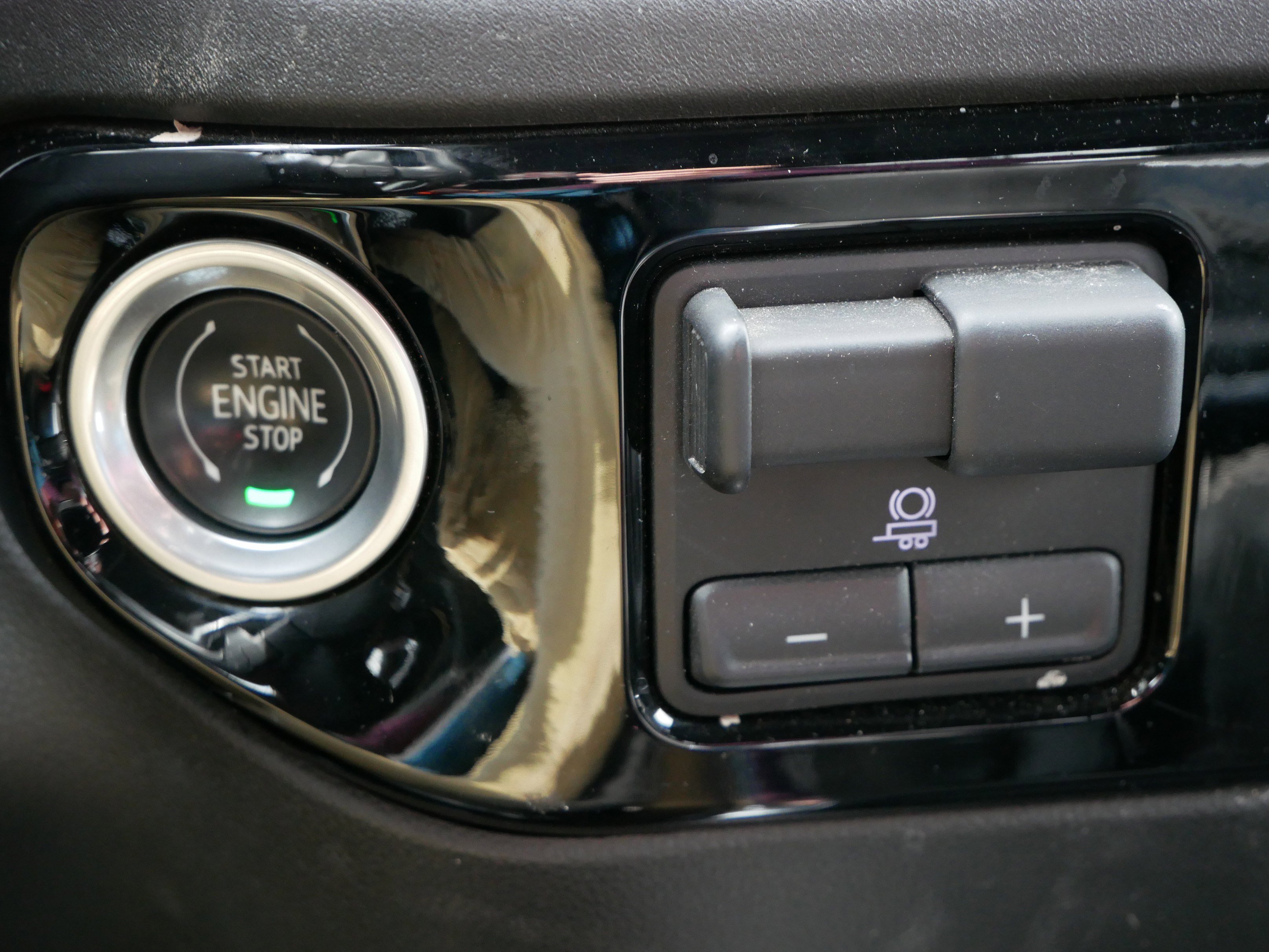 2022 GMC Sierra 1500 SLT - Photo 28