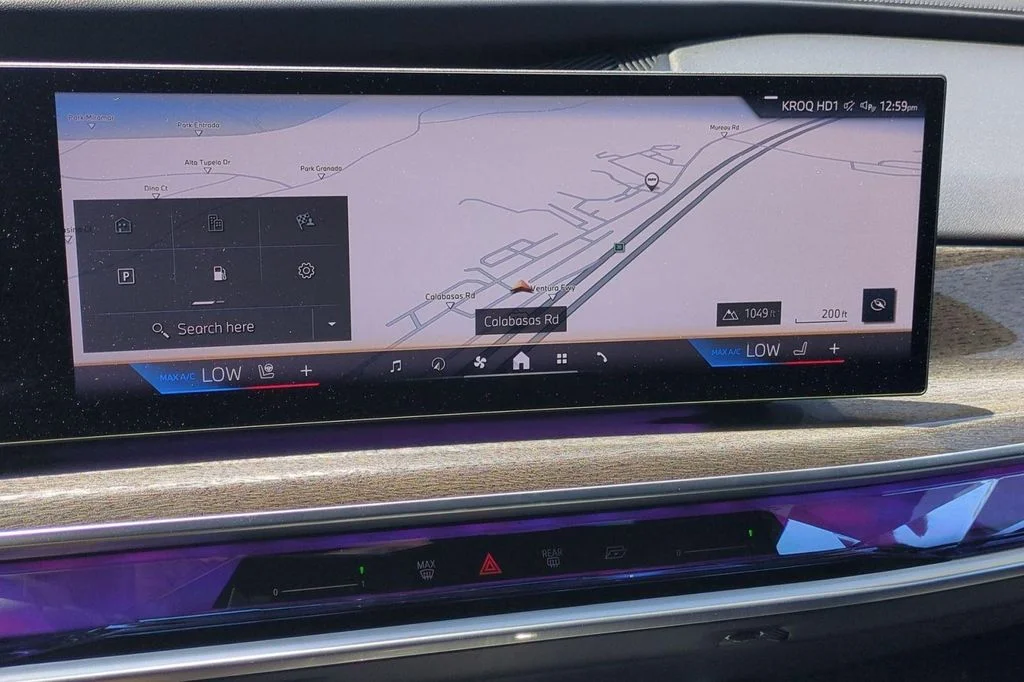 2023 BMW 7 Series 740i - Photo 12