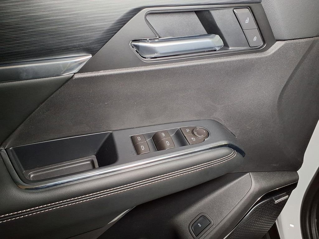 Used 2026 Summit White GMC Elevation image 14