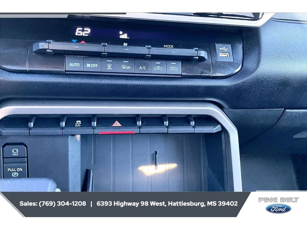 Used 2023 Ice Cap Toyota SR5 image 23