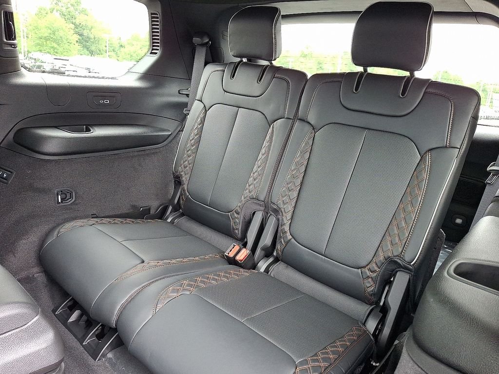 New 2026 Baltic Gray Metallic Clear-Coat Exterior Paint Jeep Summit image 7