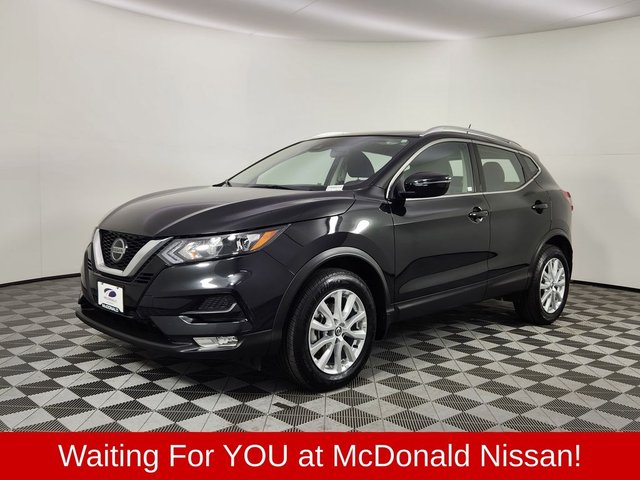 2022 Nissan Rogue Sport SV