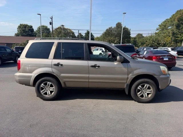 Used 2003 Honda Pilot EX with VIN 2HKYF18433H563081 for sale in Morristown, TN