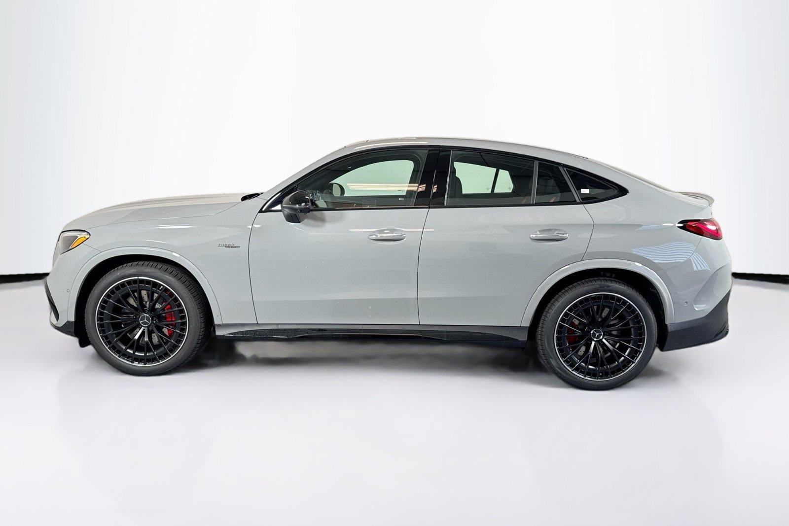 New 2026 MANUFAKTUR Alpine Grey Mercedes-Benz AMG® GLC 43 image 8