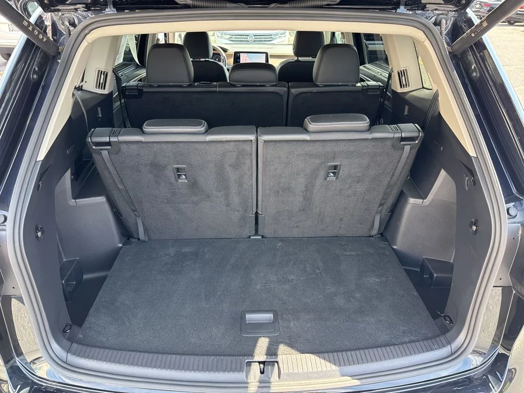 2026 Volkswagen Atlas SE w/Tech - Photo 31