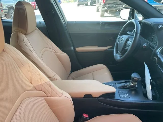 Certified Used 2024 Green Pearl Lexus UX 250h Premium image 8
