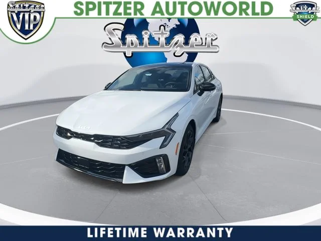 New 2026 Snow White Pearl Kia GT-Line image 4