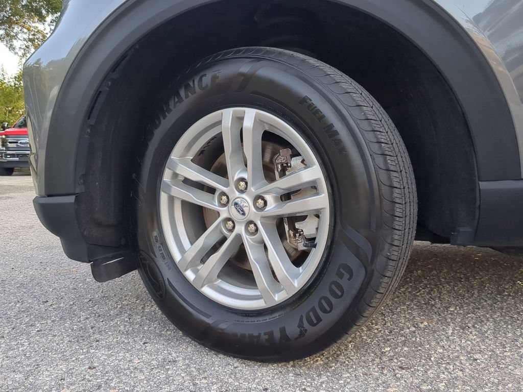 Used 2023 Carbonized Gray Metallic Ford XLT image 68