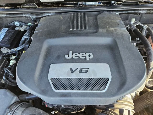 Used 2017 Black Jeep Unlimited Sahara image 21