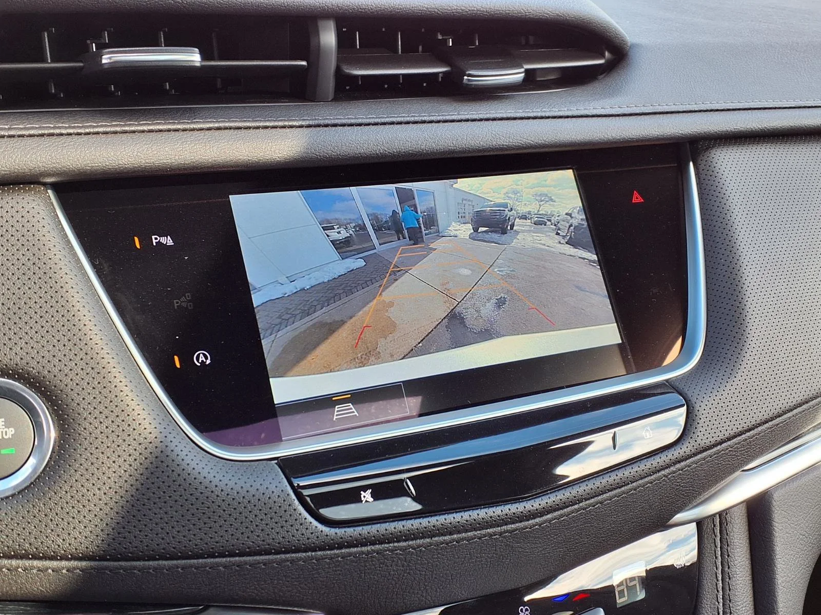 2025 Cadillac XT5 Premium Luxury - Photo 17
