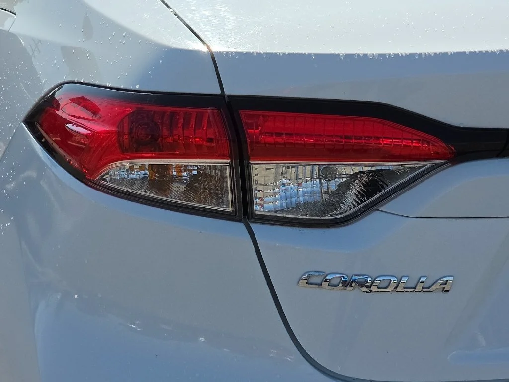 Used 2023 White Toyota LE image 9