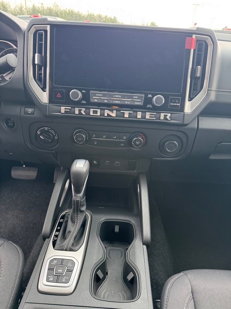 2026 Nissan Frontier SV - Photo 12