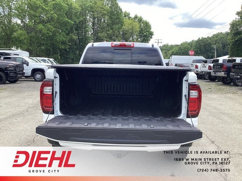 Used 2024 White GMC AT4X image 15
