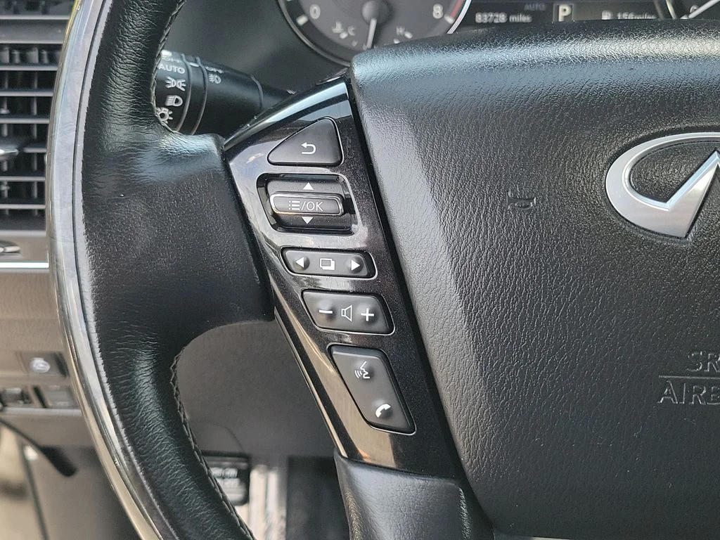 Used 2021 Black INFINITI LUXE image 26