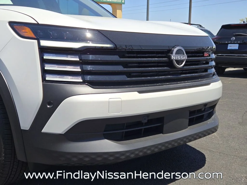 New 2026 White Nissan SR image 9