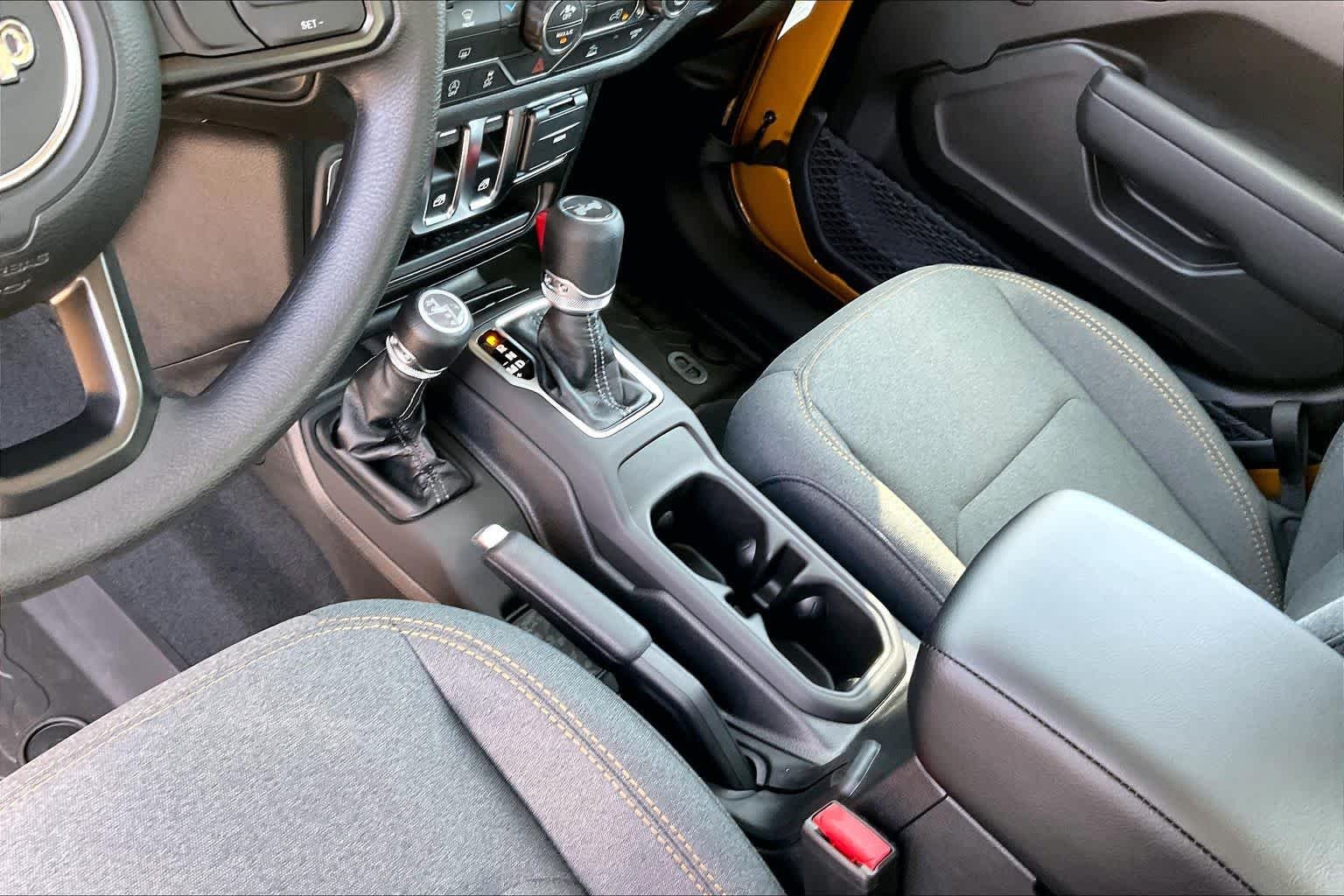 New 2026 Goldilocks Exterior Paint Jeep Sport image 7